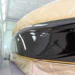 Bug einer Formula 40 PC Motoryacht bei der Effektlack Bootslackierung in der Lackierkabine Bootswerft Baumgart in Dortmund