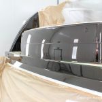 Heck einer Formula 40 PC Motoryacht bei der Effektlack Bootslackierung in der Lackierkabine Bootswerft Baumgart in Dortmund