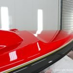 Lackierung eines Malibu Skier Euro f3 Motorboots beim Refit in der Lackierkabine der Bootswerft Baumgart in Dortmund