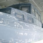 Refit einer St. Jozef Vlet Motoryacht in der Lackierkabine der Bootswerft Baumgart in Dortmund