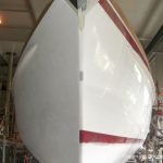 Bug einer Vilm 106 beim Refit in der Werfthalle der Bootserft Baumgart in Dortmund
