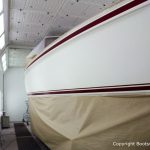 Refit einer Vilm 106 in der Lackierkabine der Bootswerft Baumgart in Dortmund