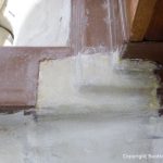 Reparatur des Bodens im Innenraum der LM 28 Segelyacht in der Werfthalle der Bootswerft Baumgart in Dortmund