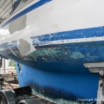 Bootsreparatur einer NAB 32 Segelyacht auf dem Werftgelände der Bootswerft Baumgart in Dortmund