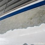Reparatur einer NAB 32 Segelyacht in der Werfthalle der Bootswerft Baumgart in Dortmund