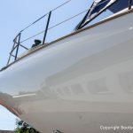Fertig lackierte NAB 32 Segelyacht auf dem Werftgelände der Bootswerft Baumgart in Dortmund