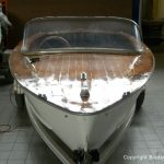 Restauration eines Boesch Junior Motorboots in der Werfthalle der Bootswerft Baumgart in Dortmund