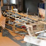 Restauration eines Boesch Junior Motorboots in der Werfthalle der Bootswerft Baumgart in Dortmund
