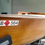 Ankunft eines Holz Kielzugvogel zur Restauration auf dem Werftgelände der Bootswerft Baumgart in Dortmund