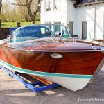 Riva Ariston Motorboot nach durchgeführter Restauration auf dem Werftgelände der Bootswerft Baumgart in Dortmund